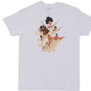 5 Muses Embroidered tee